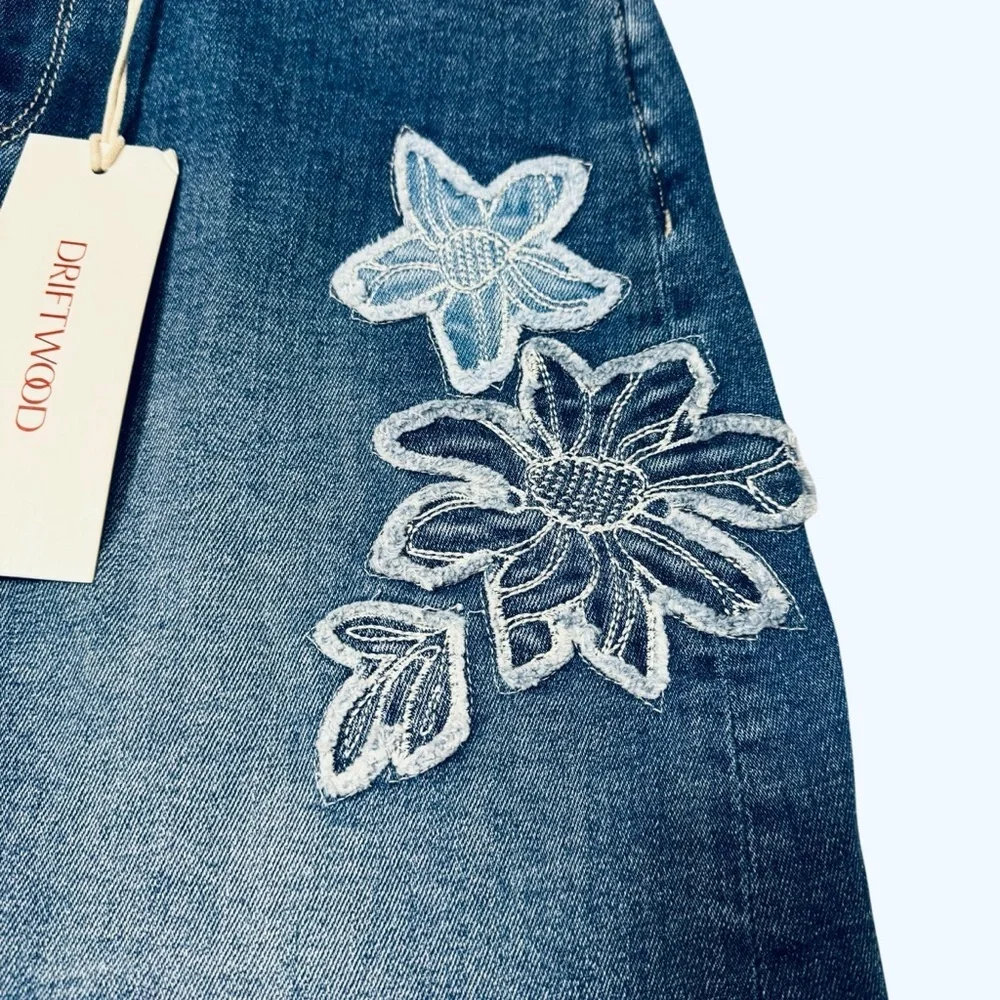 NWT New $148 Driftwood Embroidered Denim Mini Skirt Size 26 - Picture 5 of 8